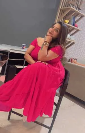 female escorts in Lucknow